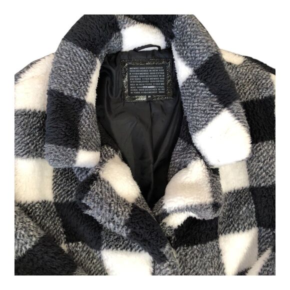 Steve Madden Women's Fuzzy Cozy Super Soft Black and White Plaid‎ Coat Jacket 3x - Picture 5 of 13